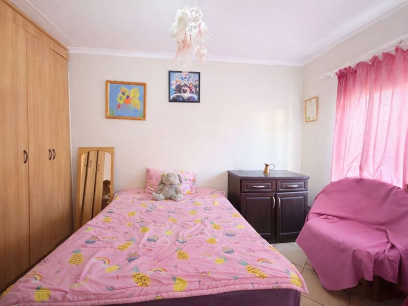 House For Sale in Ermelo Central - Photo 9