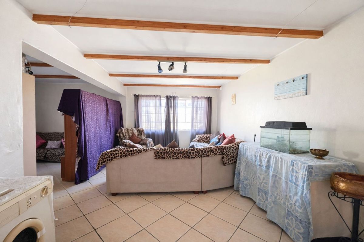 House For Sale in Ermelo Central - Photo 4