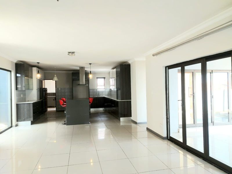 House For Sale in Savannah Country Estate - Photo 5