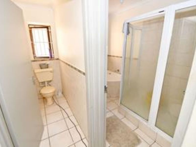House For Sale in Ferndale - Photo 9