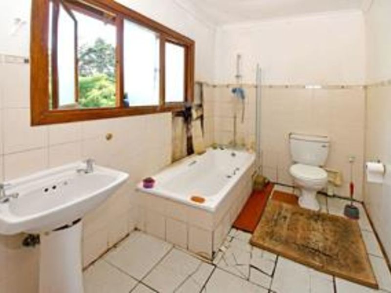 House For Sale in Ferndale - Photo 8