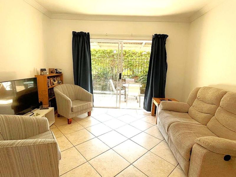 Apartment For Sale in Sedgefield Central - Photo 4