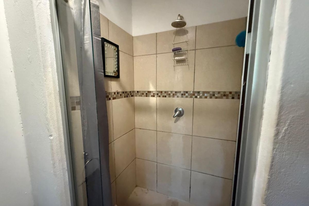 House For Sale in Pretoria North - Photo 3