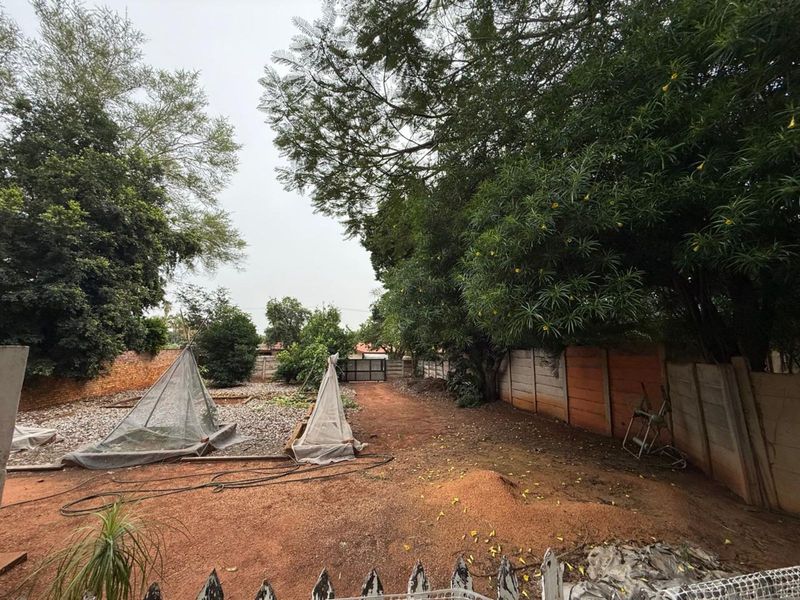 House For Sale in Pretoria North - Photo 5