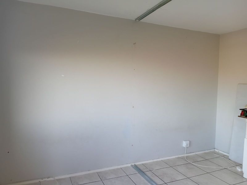 Apartment For Sale in Cotswold - Photo 10