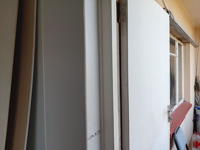 Apartment For Sale in Cotswold - Photo 8