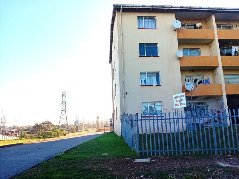 Apartment For Sale in Cotswold - Photo 6