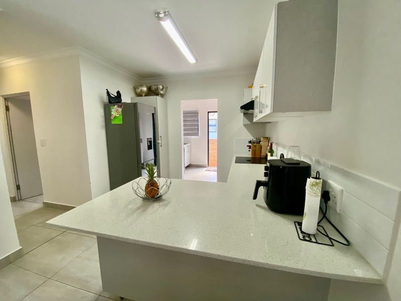 House For Sale in Rua Vista - Photo 4