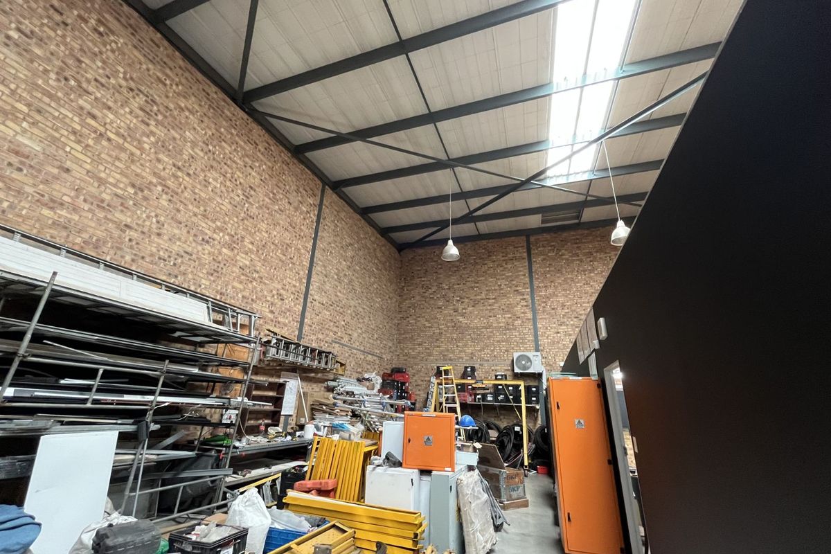 Industrial To Rent in N4 Gateway Industrial Park - Photo 5