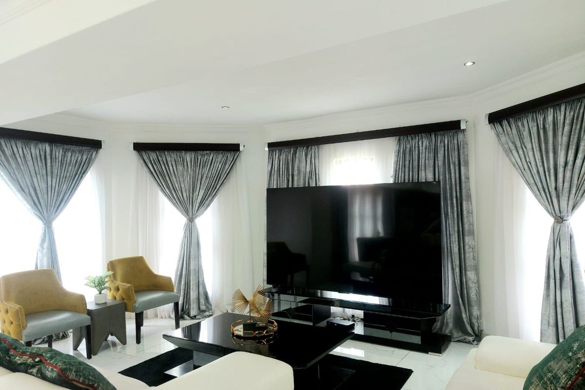 House For Sale in Savannah Country Estate - Photo 2