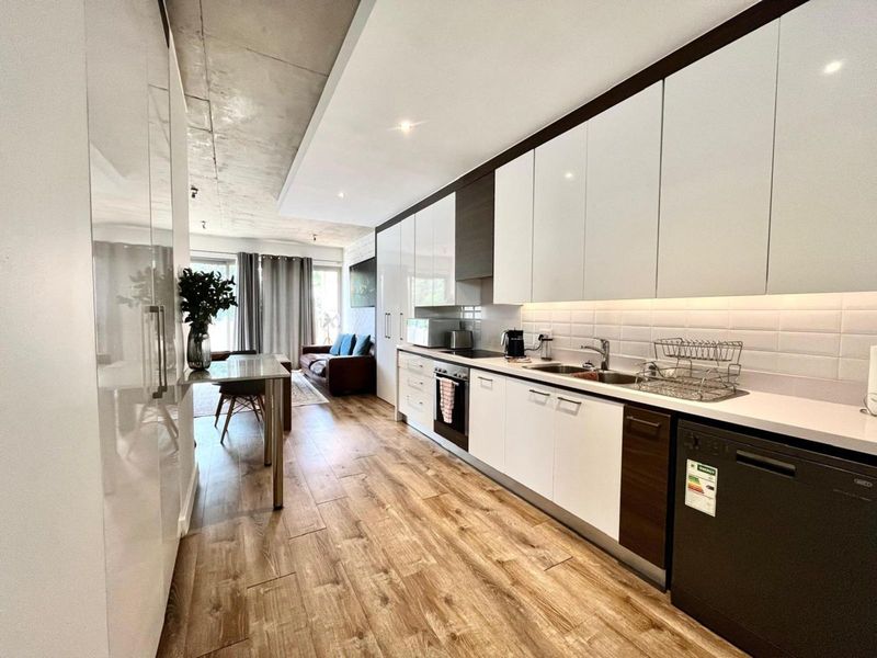 Apartment To Rent in Menlo Park - Photo 5