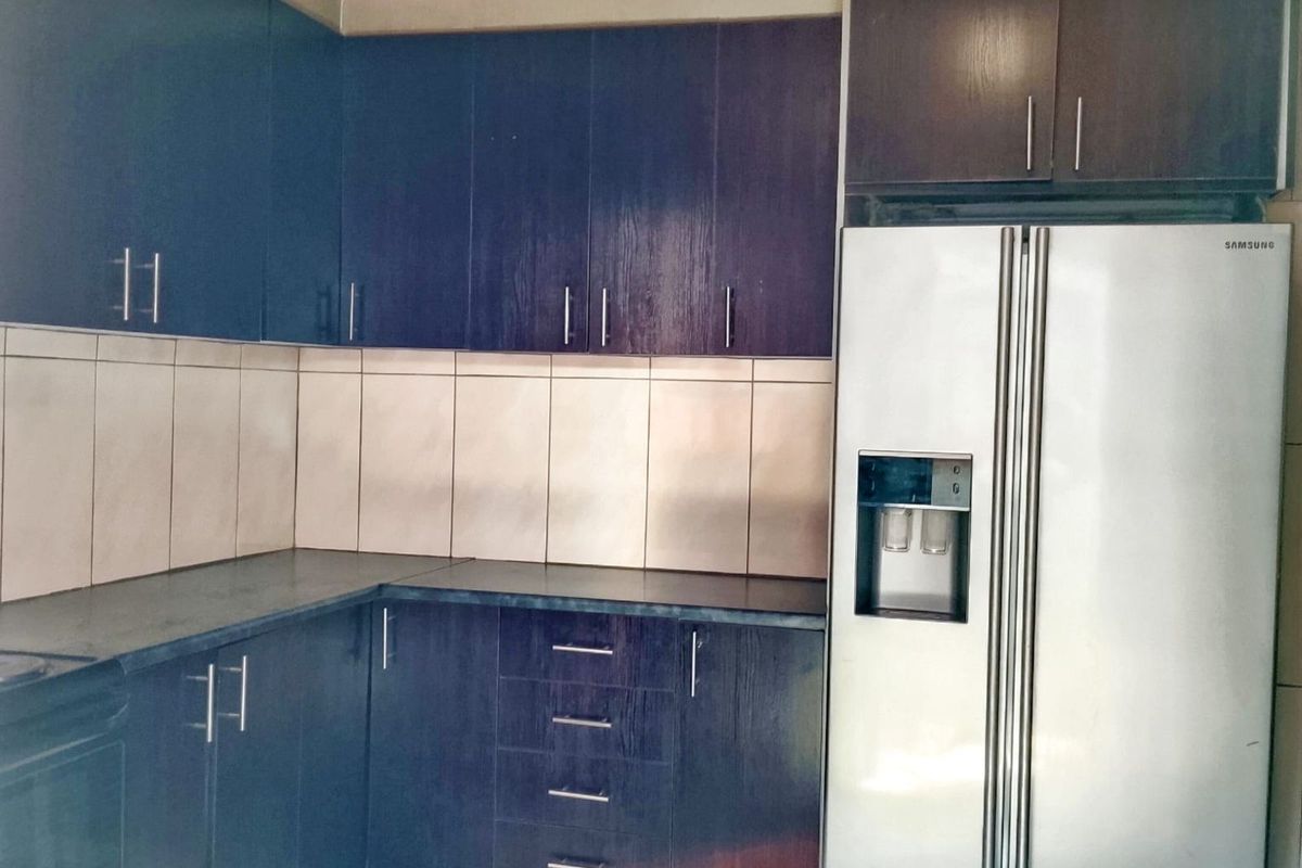 House For Sale in Likole - Photo 4