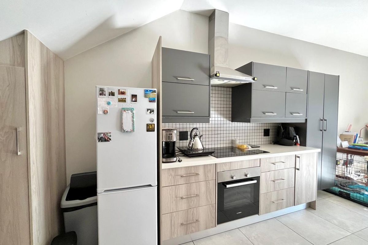 Apartment To Rent in Menlo Park - Photo 4