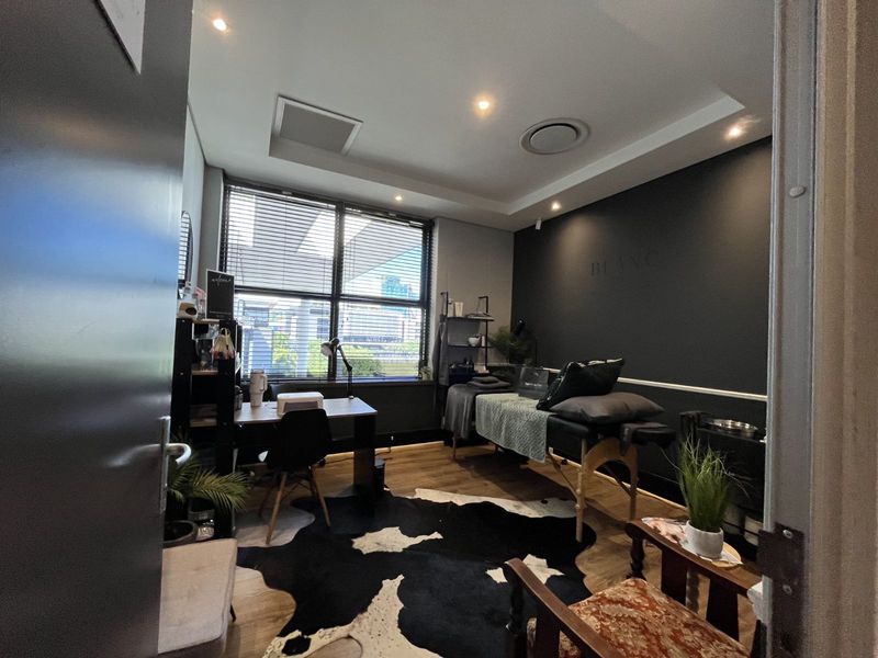 Office To Rent in Waterkloof Glen - Photo 8