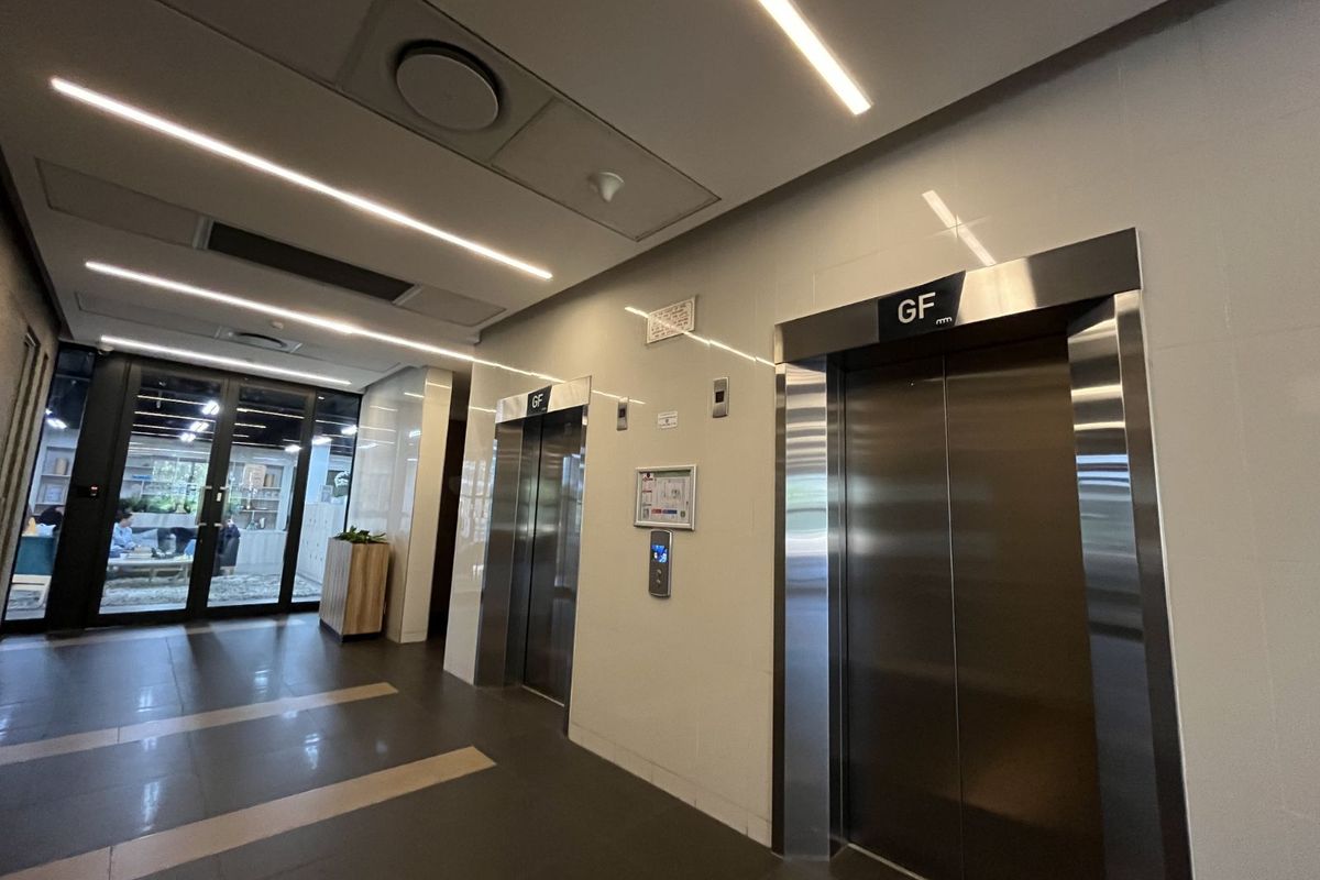 Office To Rent in Waterkloof Glen - Photo 2