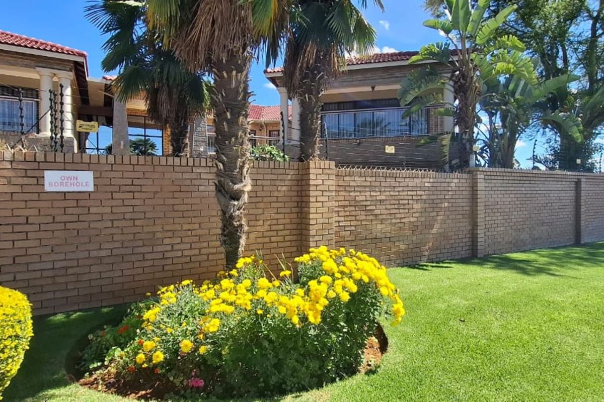 House For Sale in Bendor - Photo 5