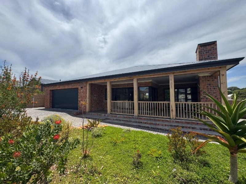 House For Sale in Stilbaai Wes - Photo 2