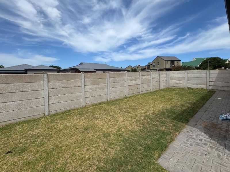 House For Sale in Stilbaai Wes - Photo 8