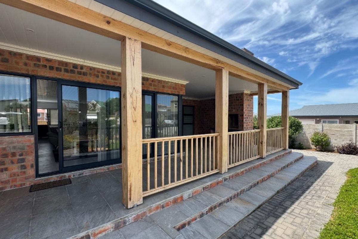 House For Sale in Stilbaai Wes - Photo 3