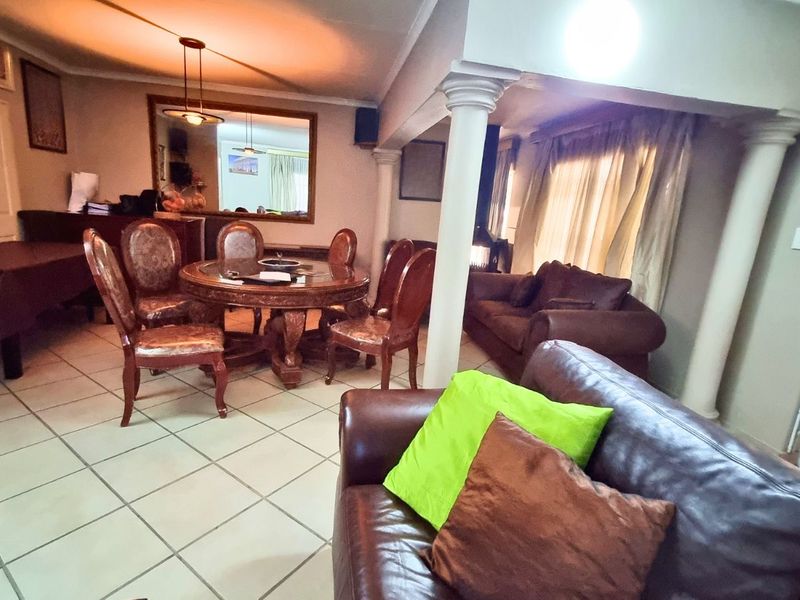 House For Sale in Halfway Gardens - Photo 9