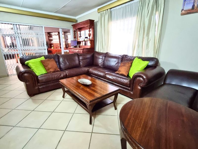 House For Sale in Halfway Gardens - Photo 7