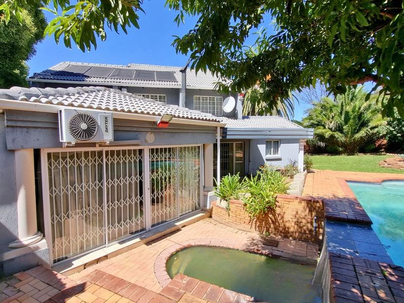 House For Sale in Halfway Gardens - Photo 3