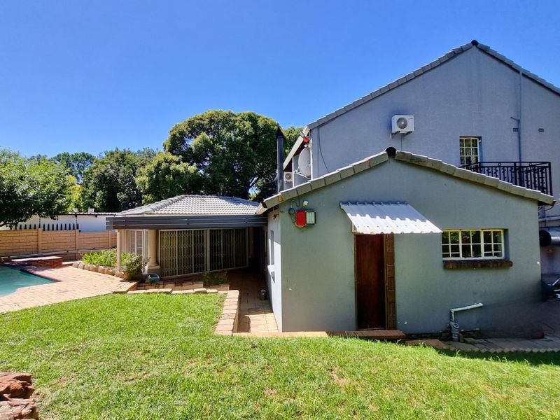 House For Sale in Halfway Gardens - Photo 4