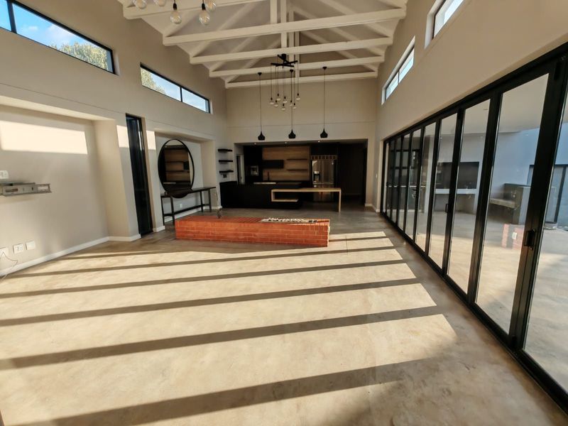 House To Rent in Copperleaf Estate - Photo 6