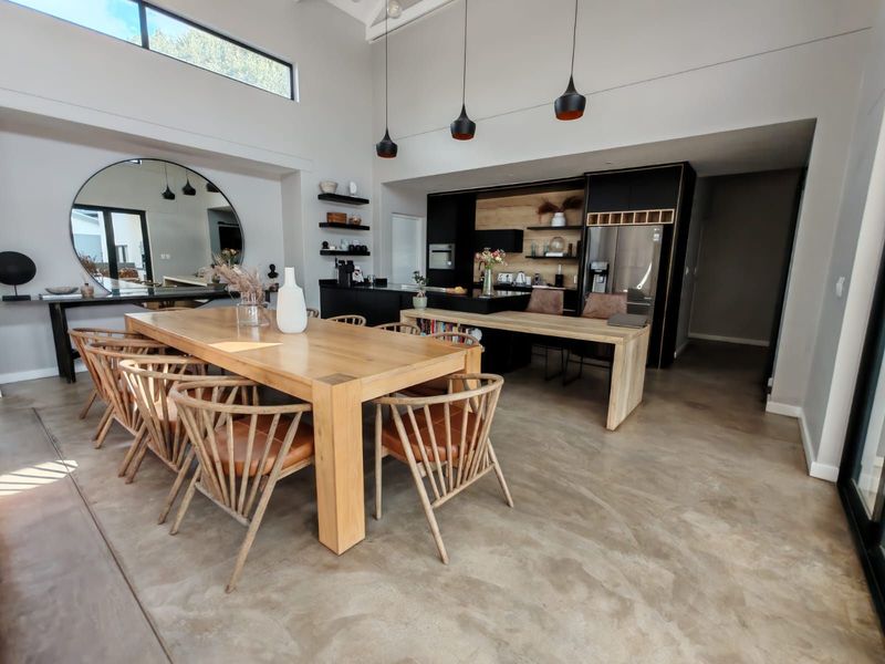 House To Rent in Copperleaf Estate - Photo 3