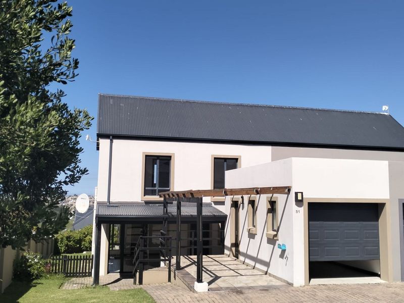 House To Rent in Blue Mountain Village - Photo 3