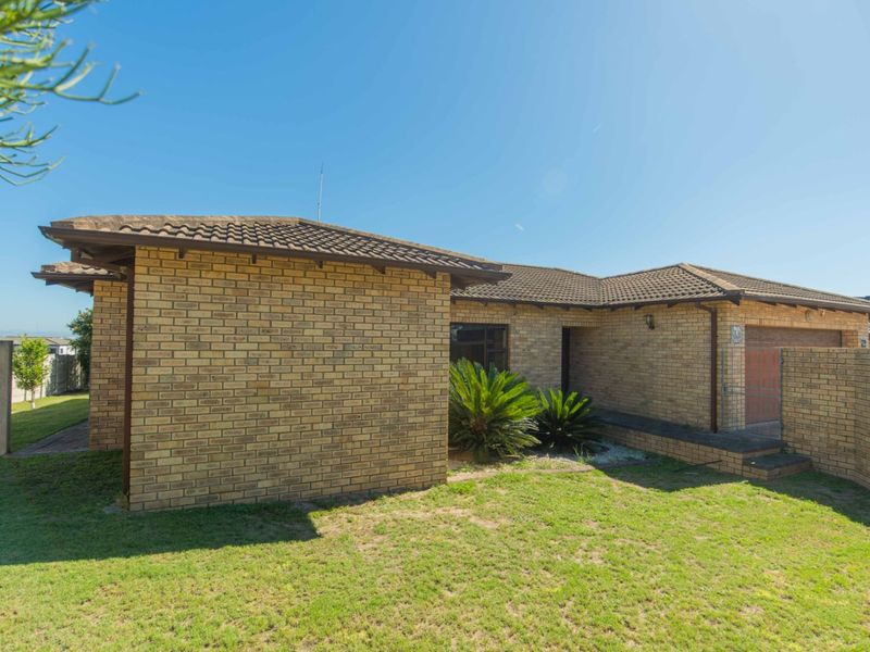 House For Sale in Kamma Heights - Photo 3