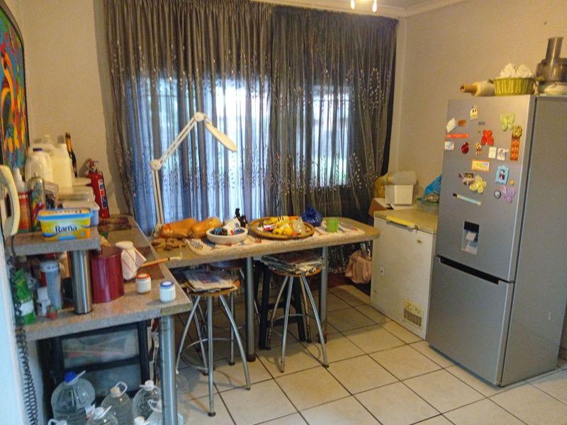 House For Sale in Masada - Photo 8