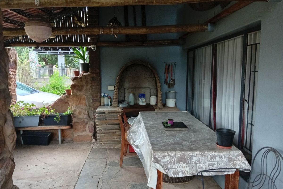 House For Sale in Masada - Photo 4