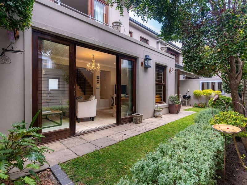 Townhouse For Sale in Claremont Upper - Photo 2