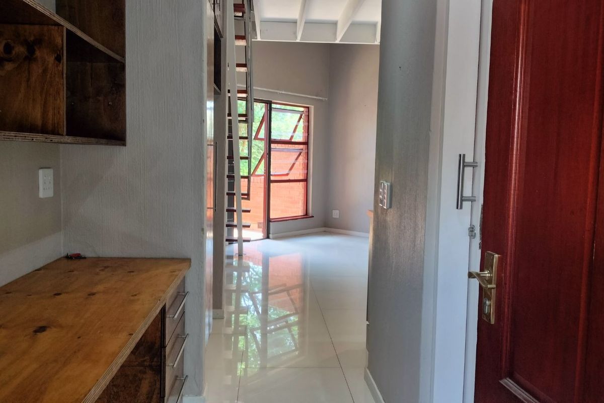 Apartment For Sale in Honeydew - Photo 4