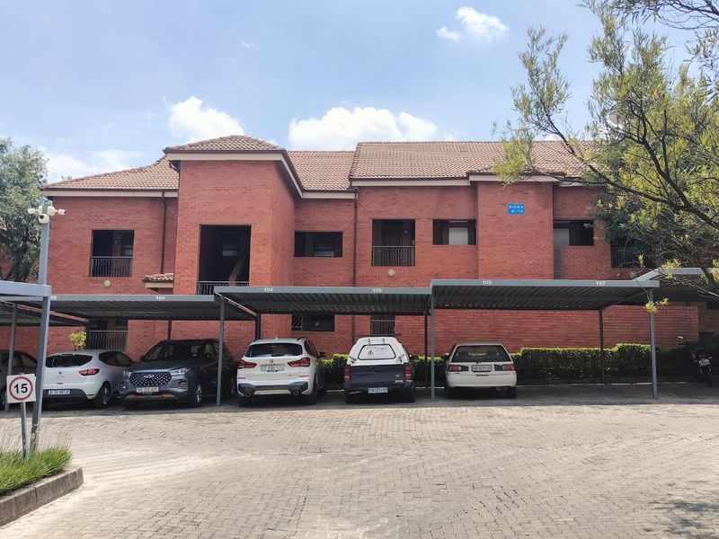 Apartment For Sale in Honeydew - Photo 2