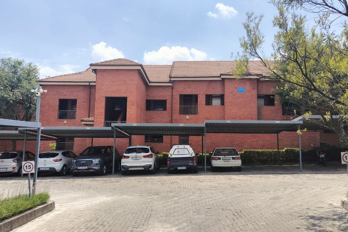 Apartment For Sale in Honeydew - Photo 2