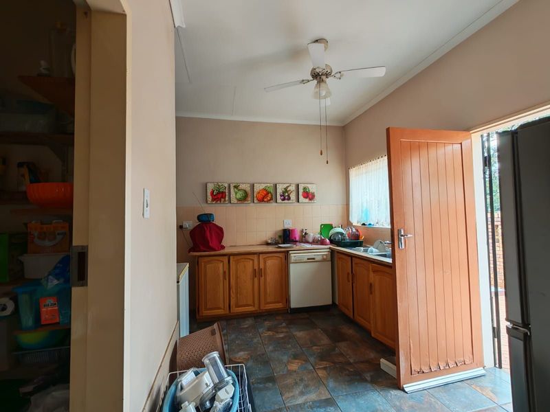 House For Sale in Heatherdale AH - Photo 8