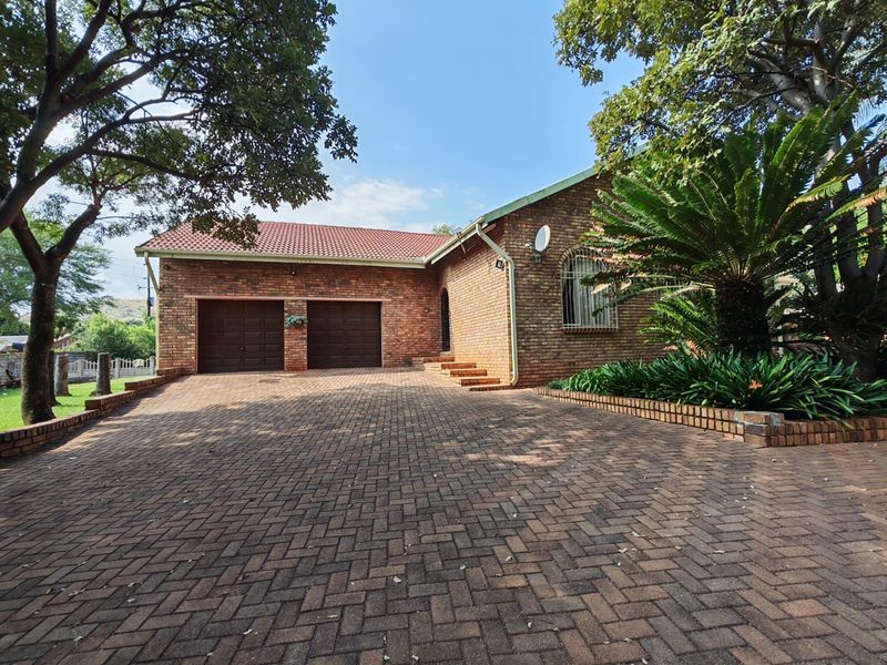 House For Sale in Heatherdale AH - Photo 4