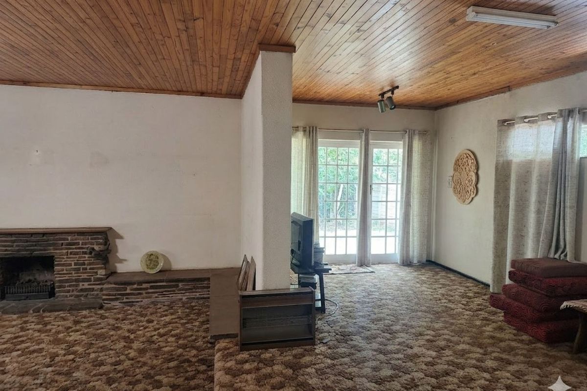 House For Sale in Pretoria North - Photo 3