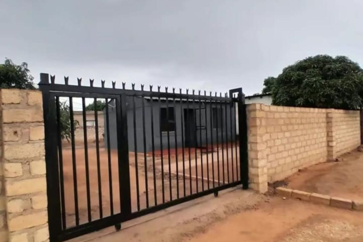 House To Rent in Hammanskraal Central - Photo 4