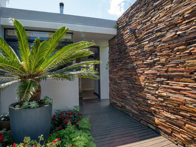 House For Sale in Earls Court Lifestyle Estate - Photo 3