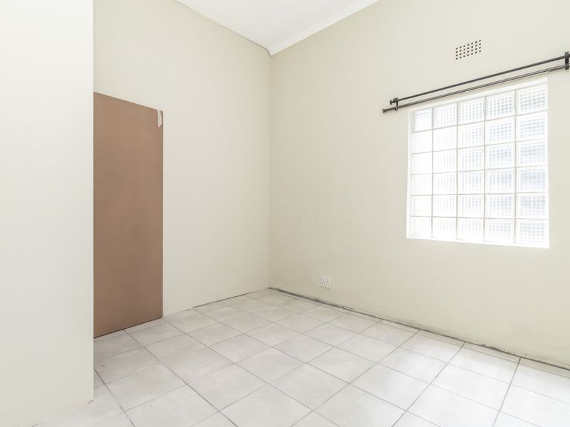 House To Rent in Melville - Photo 8