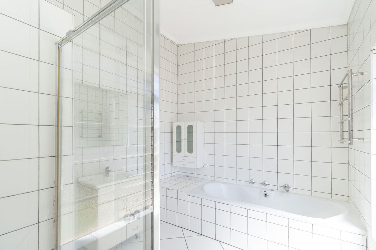 House To Rent in Melville - Photo 4