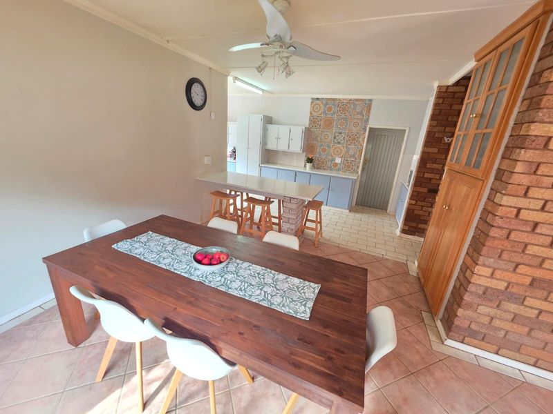 House For Sale in El Toro Park - Photo 5