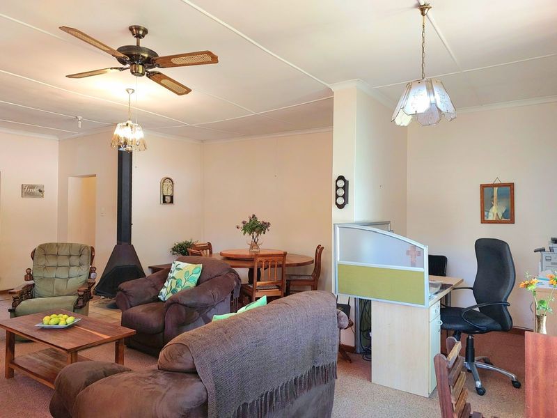 House For Sale in George South - Photo 5