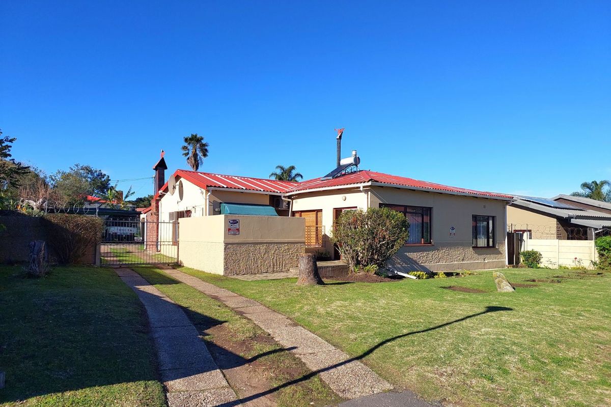 House For Sale in George South - Photo 2