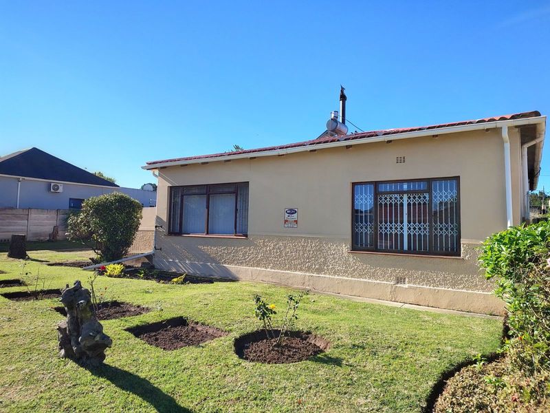 House For Sale in George South - Photo 3