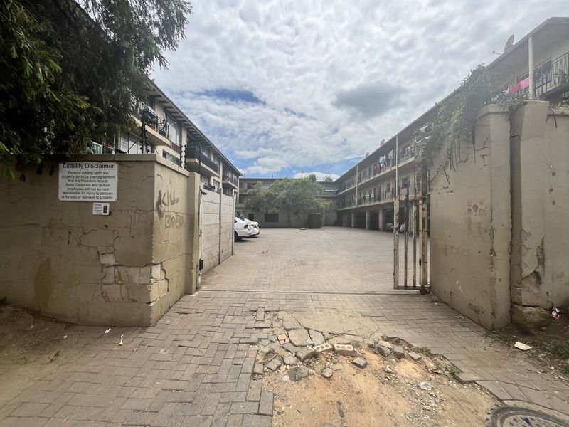 House For Sale in Windsor East - Photo 4