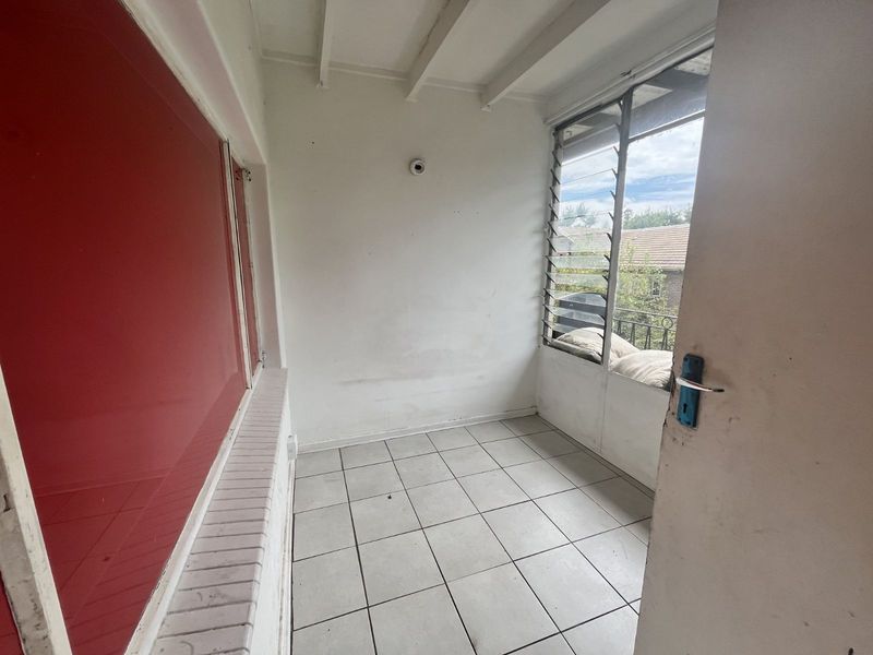 House For Sale in Windsor East - Photo 10